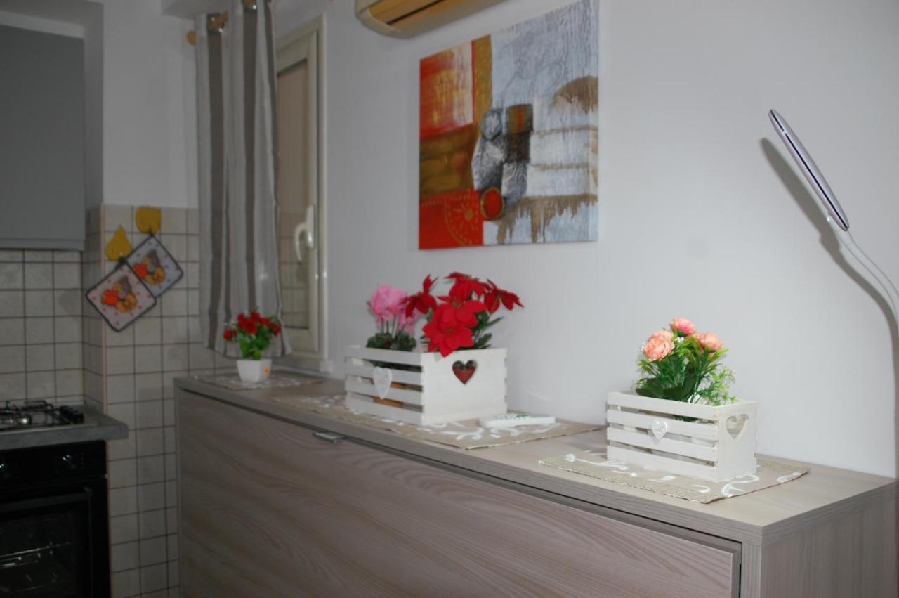 Casa Vacanze Antico Cortile Delle Palme Villa Villagrazia Di Carini Buitenkant foto